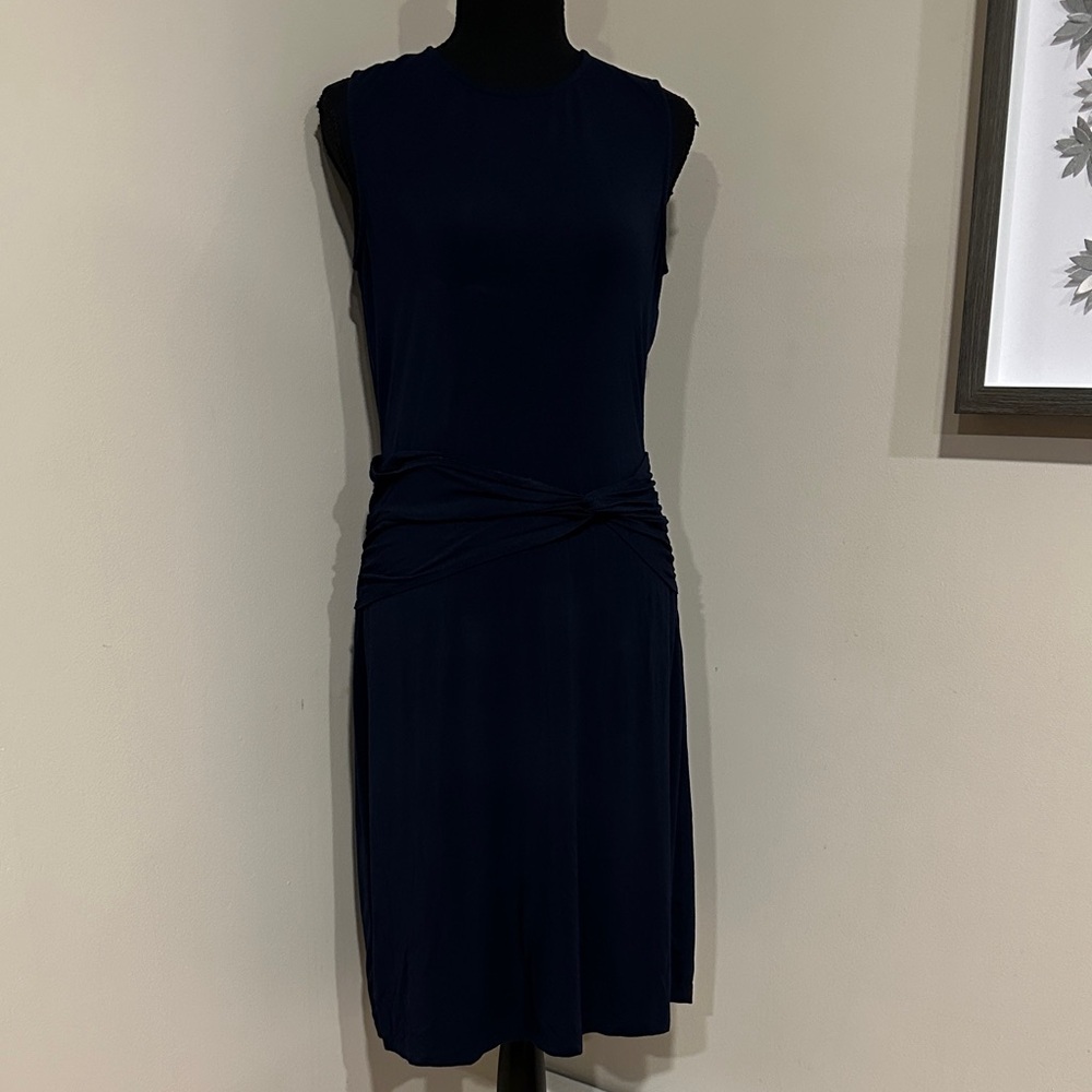 *J MCLAUGHLIN* Sleeveless Theresa Navy Twist-Waist Sleeveless Dress Size Medium
